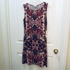 Haani Sleeveless Midi Dress in Red and Black Pattern